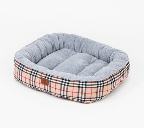 Soft & Comfy Plush Lounge